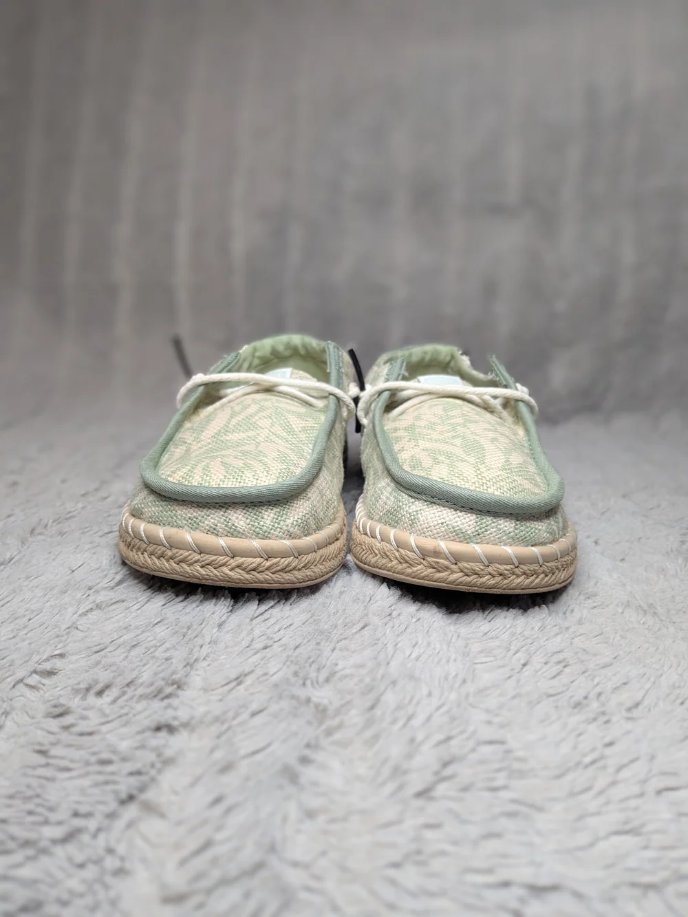 Hey Dude Women's Wally Mint Green Slip-On Shoes Women's Size 5